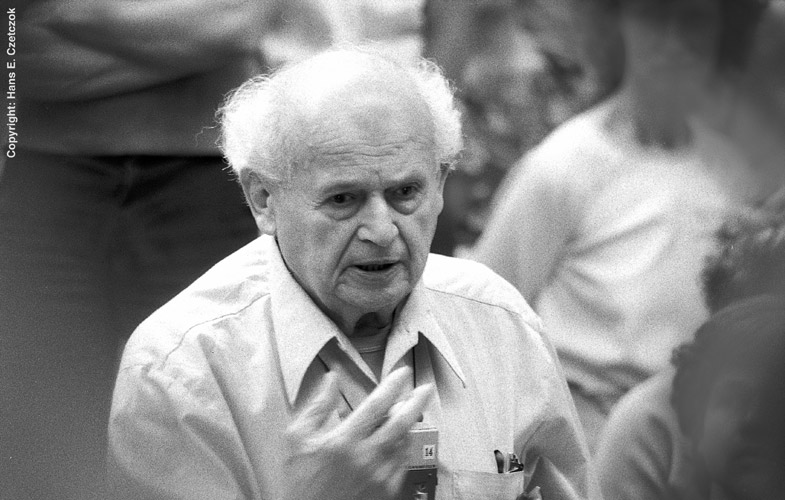 Dr. Moshé Feldenkrais 1904-1984